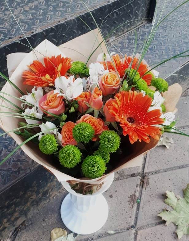 Букет цветов из: Герберы, Хризантемы, Альстромерии и Розы в Митрофановке