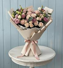 Букет цветов из:  Розы и Лизиантусы в Митрофановке