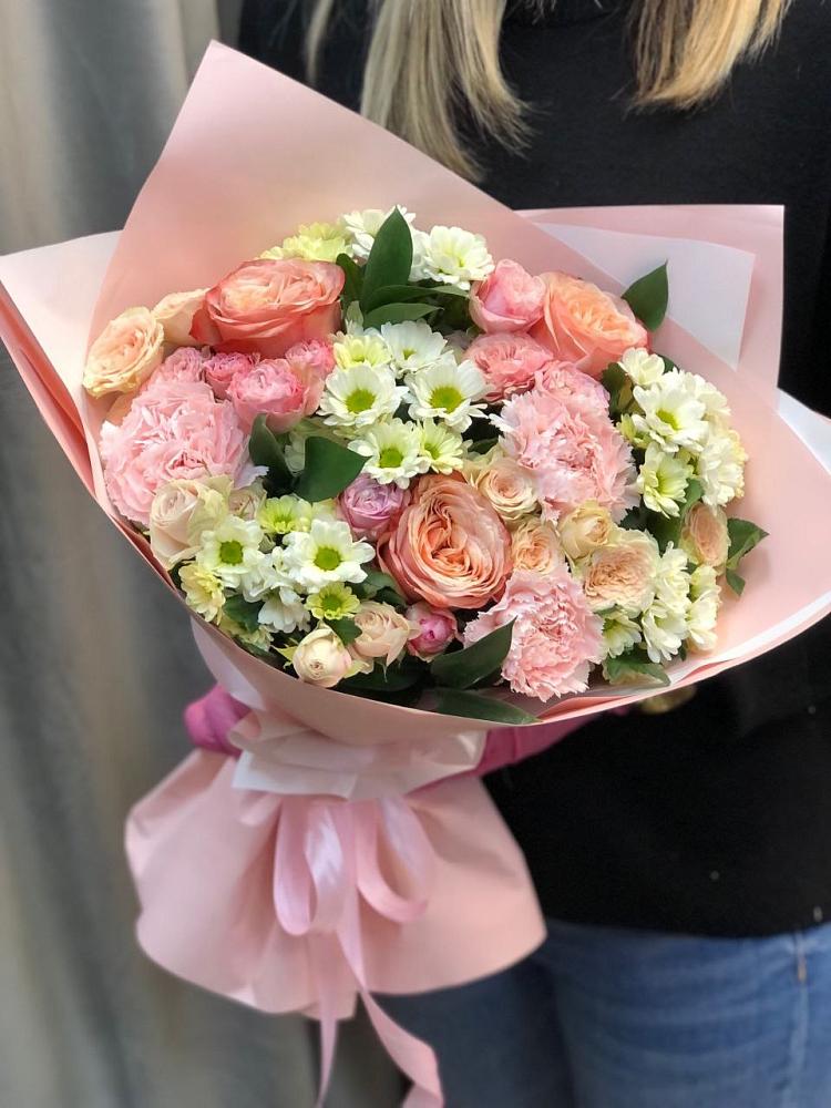 Букет цветов из: Гвоздики, Розы и Хризантемы в Митрофановке