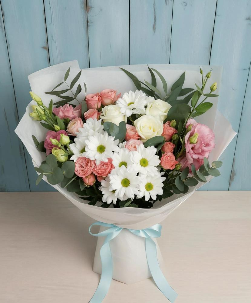 Букет цветов из: Розы, Лизиантусы и Хризантемы в Митрофановке