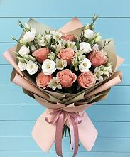 Букет цветов из:  Розы, Альстромерии и Лизиантусы в Митрофановке