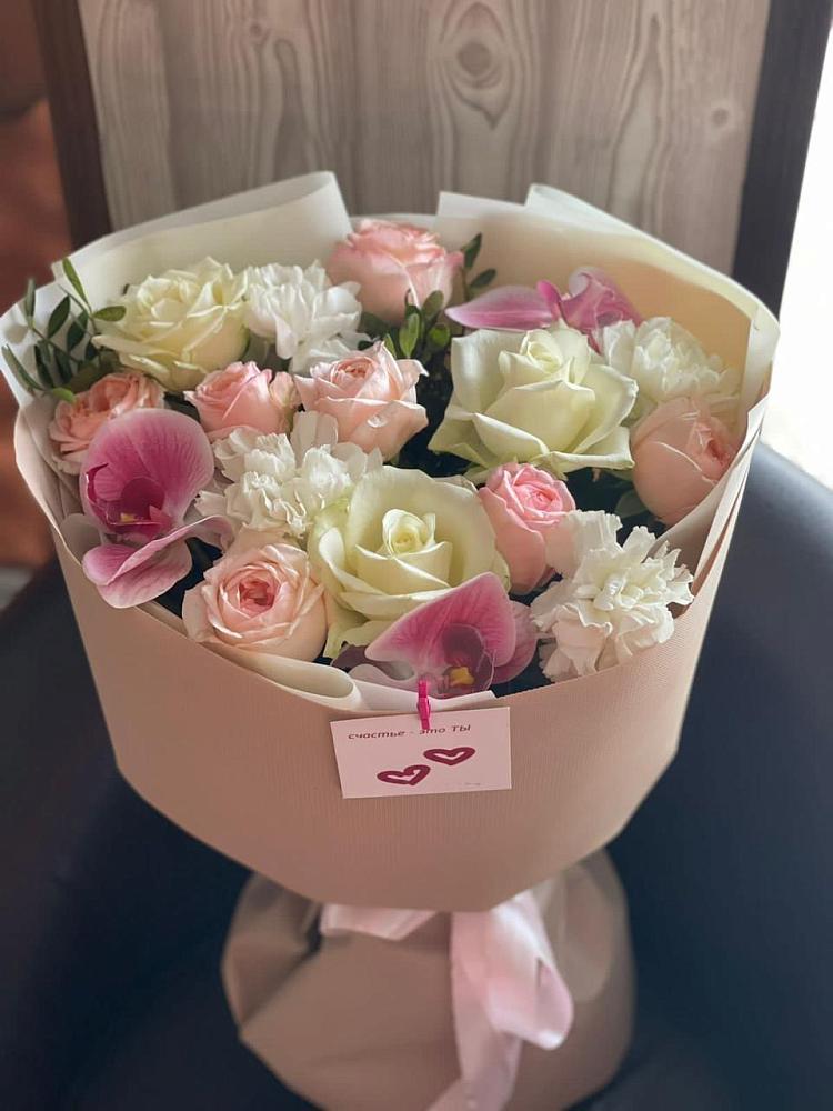 Букет цветов из: Орхидеи, Розы и Гвоздики в Митрофановке