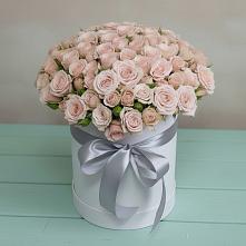 Цветочная композиция из Розы в шляпной коробке в Митрофановке