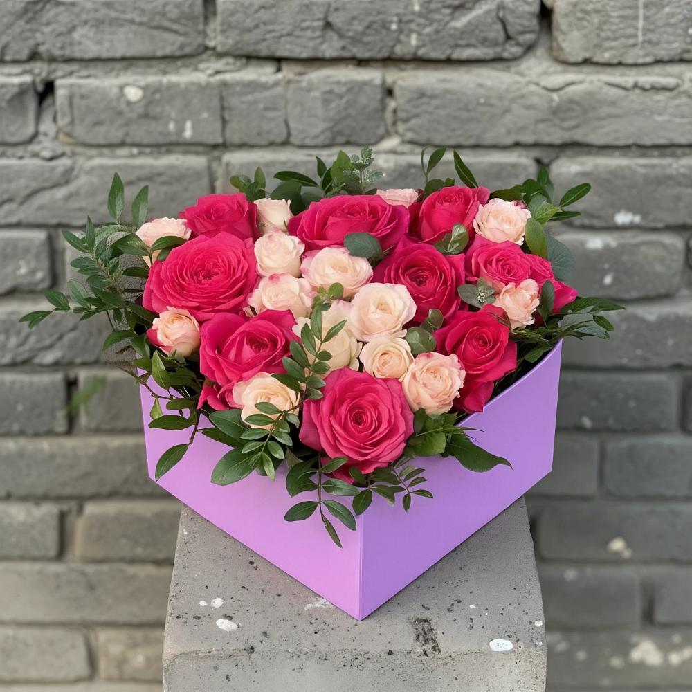 Цветочная композиция из Розы в коробке в Митрофановке