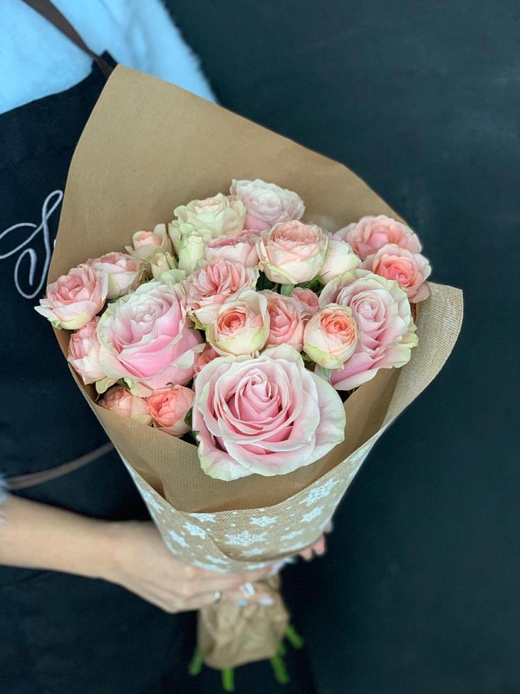 Букет цветов из: Хризантемы и Розы в Митрофановке