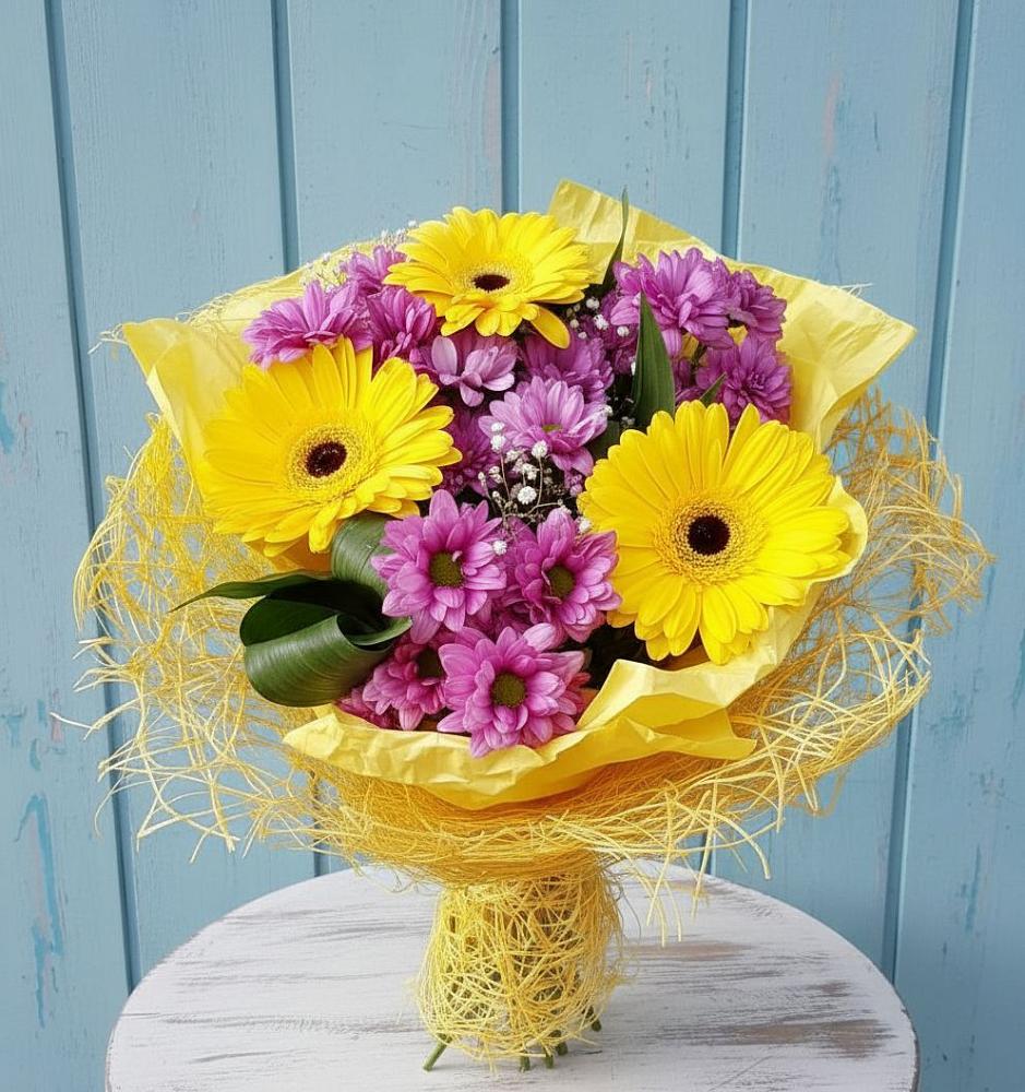 Букет цветов из: Хризантемы и Герберы в Митрофановке