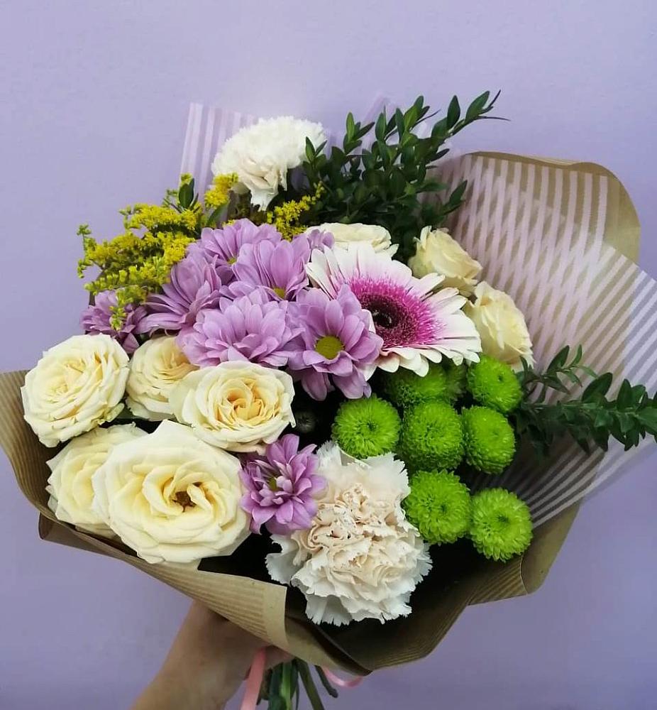 Букет цветов из: Хризантемы, Розы, Гвоздики и Герберы в Митрофановке