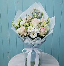Букет цветов из:  Розы и Лизиантусы в Митрофановке