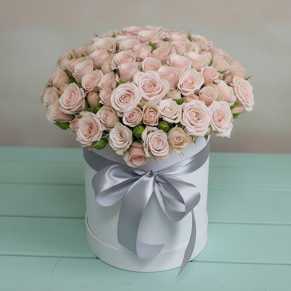 Цветочная композиция из Розы в шляпной коробке в Митрофановке