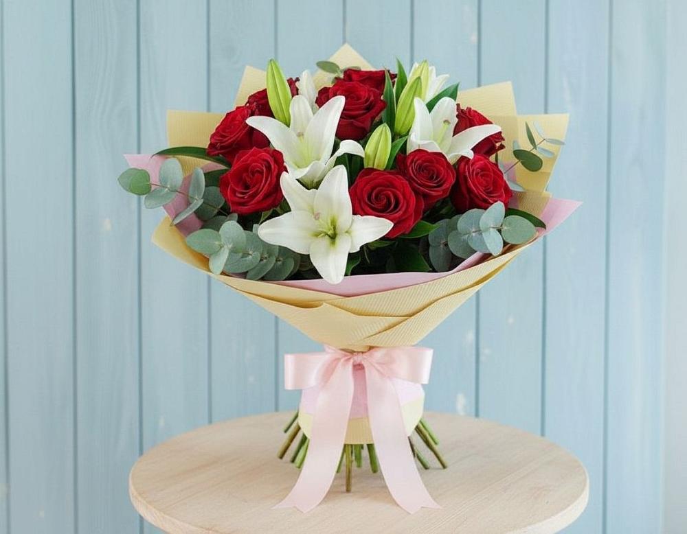 Букет цветов из: Лилии и Розы в Митрофановке